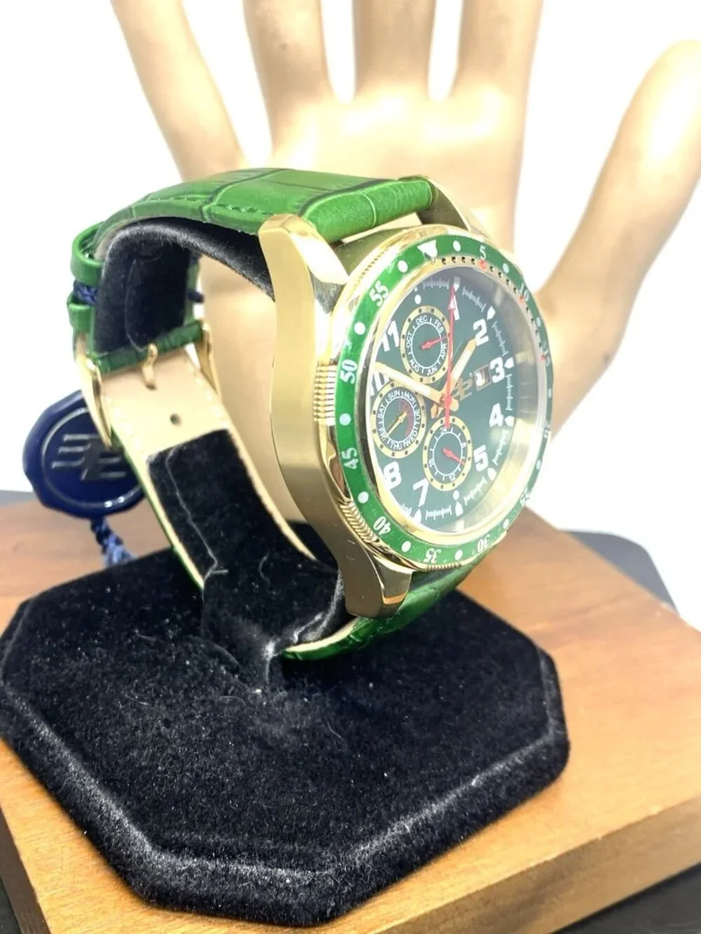32 Degrees Men's Watch Swiss Quartz Gold Tone Case Green Dial Leather 43mm